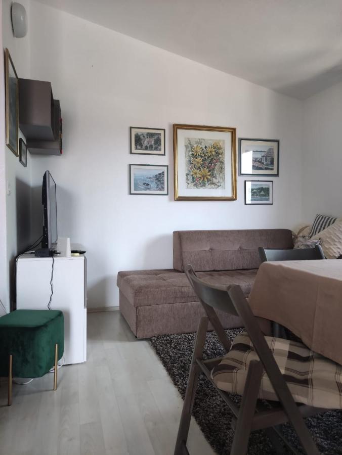 Apartments Dara Rogoznica  Extérieur photo