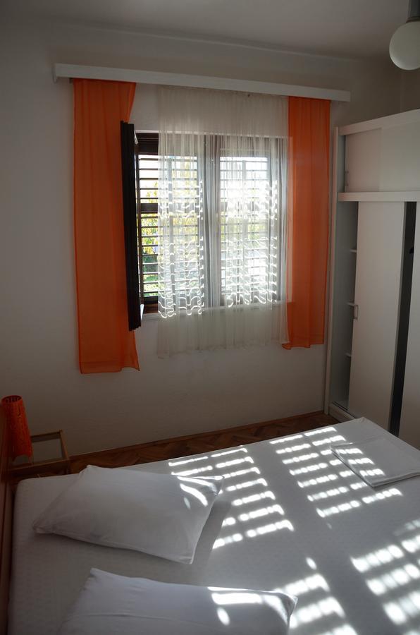 Apartments Dara Rogoznica  Extérieur photo
